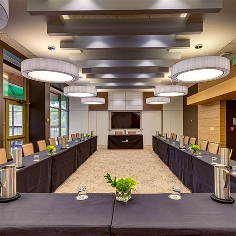 Kellogg center msu - Stay at the Kellogg Hotel & Conference Center, a full-service hotel and conference center on the Michigan State University campus. Enjoy comfortable rooms, …